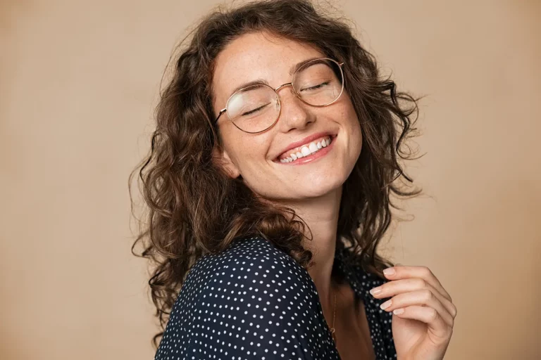 bigstock-Casual-cheerful-woman-with-eye-406712537